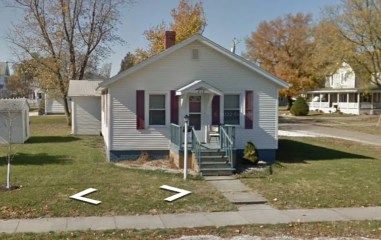 215 N Pierce St — Photo 2