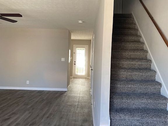 4th image of 550 New South Dr #8859855
