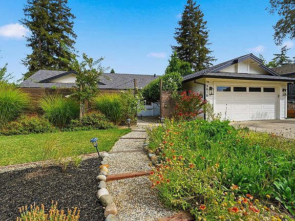 2nd image of 3010 Springburn Way