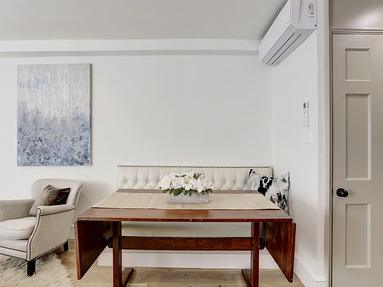 1416 Potomac Ave SE #2 — Photo 9
