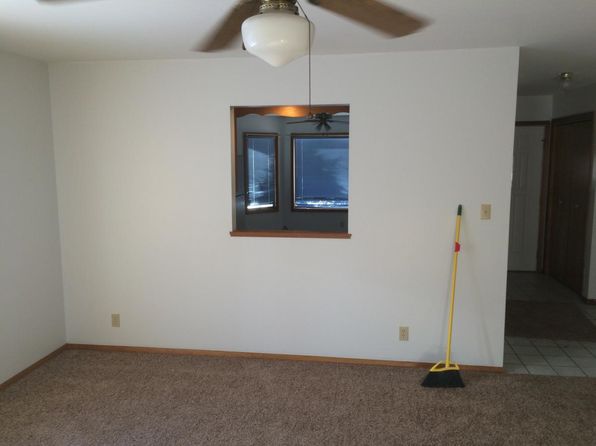 1406 Sturdy Rd
