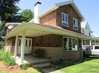 174 S 7th Ave, Clarion, PA 16214