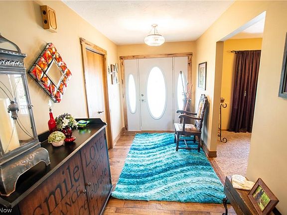 3rd image of 2976 Fox Burrow Dr
