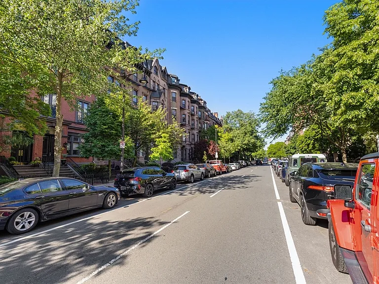 163 Beacon St #B2 — Photo 20