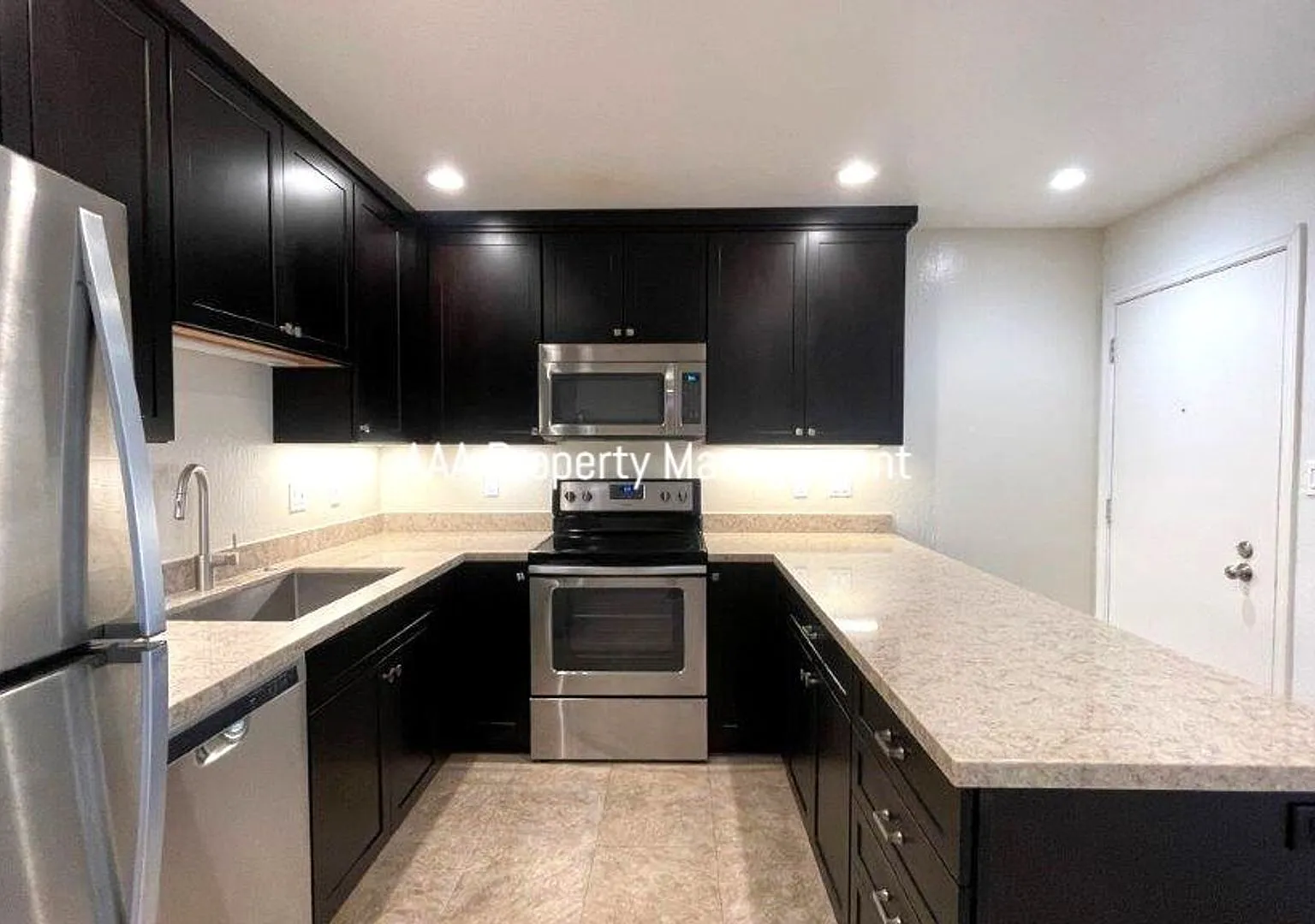 Walnut Creek! Beautiful remodeled 1 bedroom 1 bath location near John Muir Hospital and Heather F... — Photo 3
