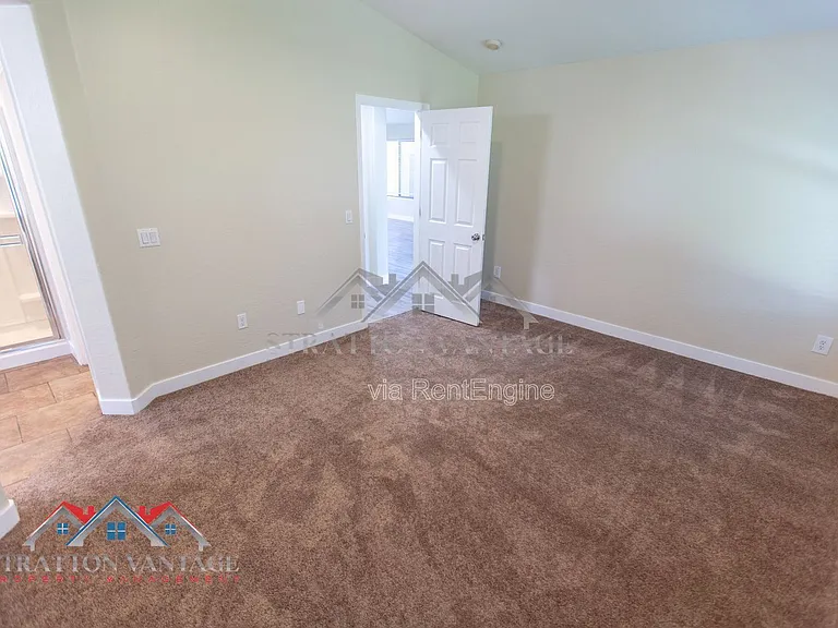 1868 W Desert Seasons Dr — Photo 31