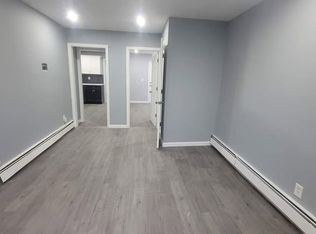 86 Stone St #1R, Newark, NJ 07104