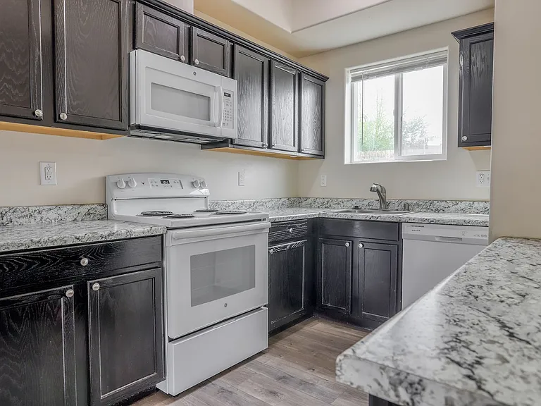 AP Properties — Photo 47
