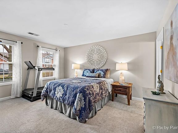5th image of 314 Ashbury Ct APT 5