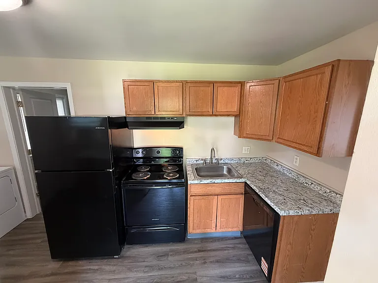 1620 Channing St — Photo 12