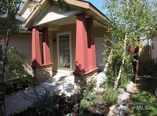 1734 W Bowstring St, Meridian, ID 83642