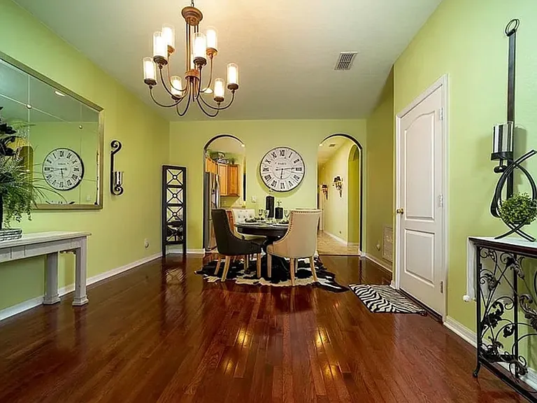 34410 Tuscany Ave — Photo 1
