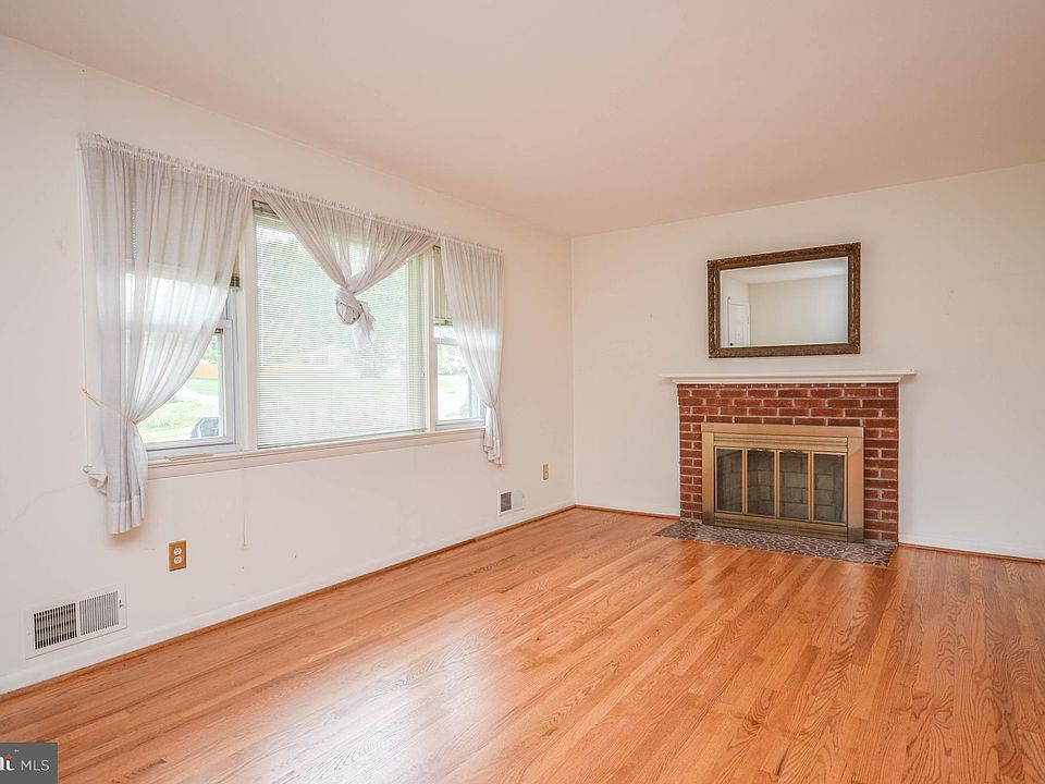 5600 Justis Pl, Alexandria, VA 22310 | MLS #VAFX2143468 | Zillow