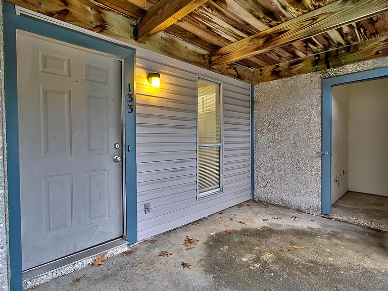 910 Brett Dr #133 — Photo 3