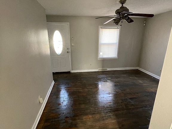 5th image of 26037 Powers Ave