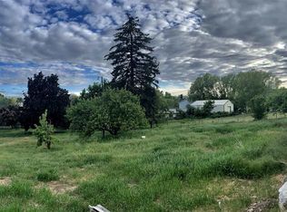 2515 E Upriver Dr, SPOKANE, WA 99207