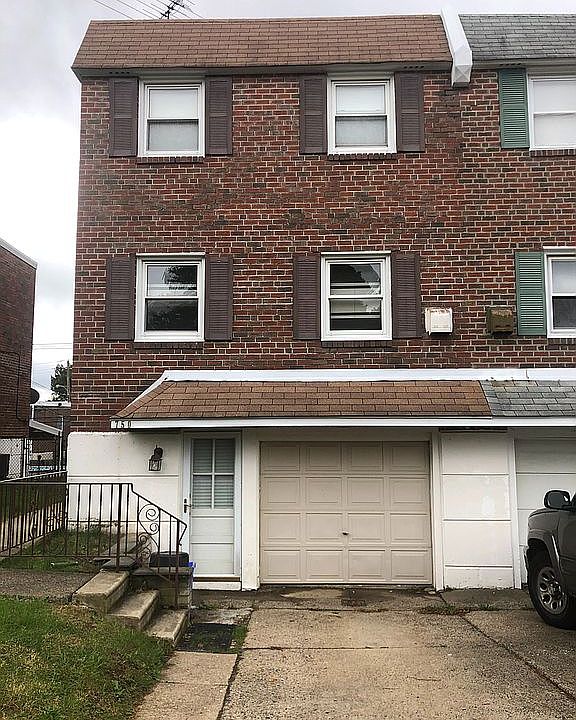 1st image of 750 Kentwood St