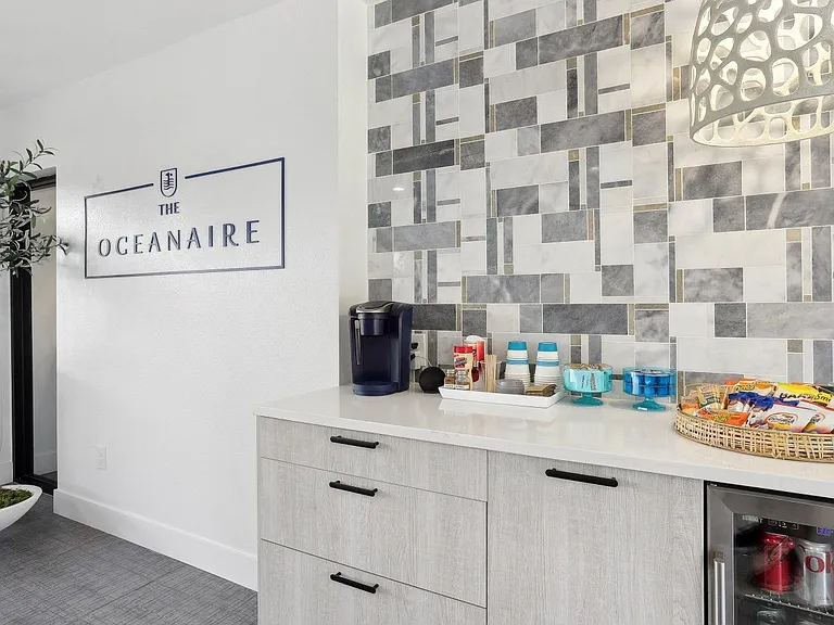 The Oceanaire — Photo 26
