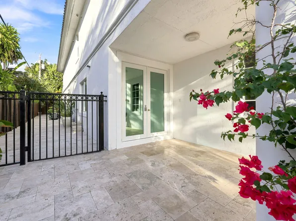 1812 NE 26th Avenue, Fort Lauderdale, FL 33305