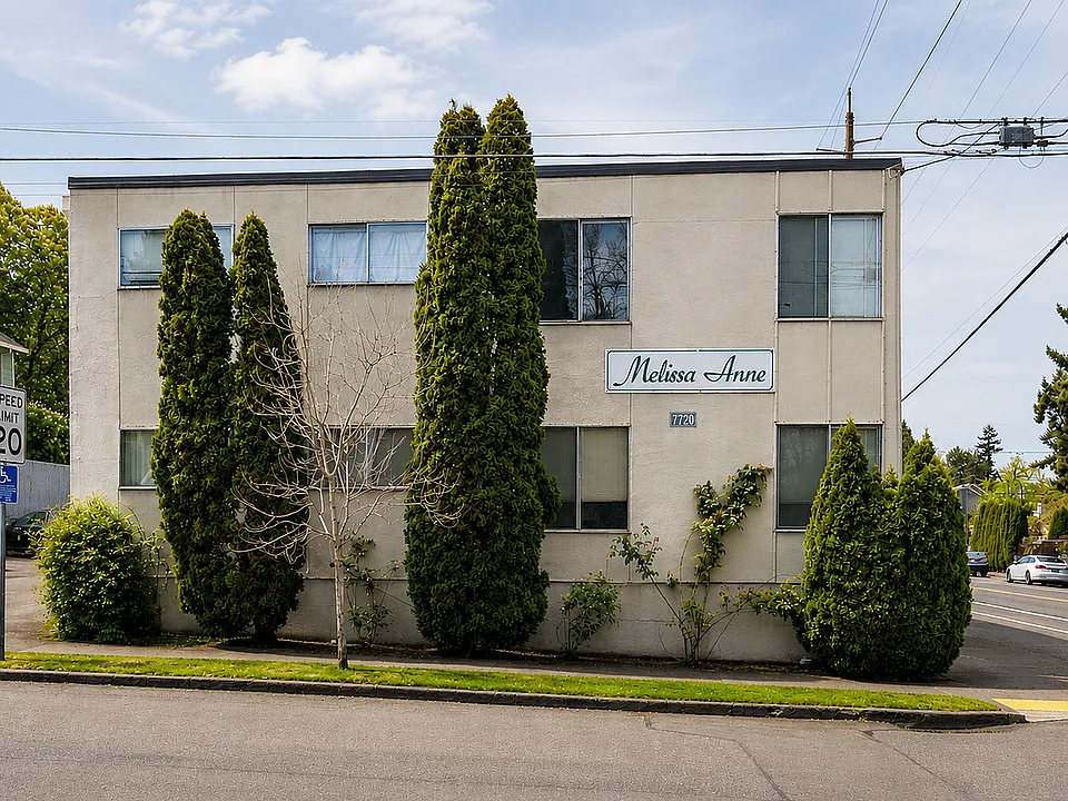 Melissa Anne - Exterior 2