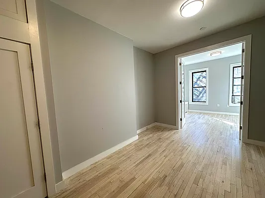 Rented by Tourma Realty LLC | media 13