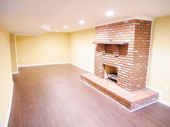 5th image of 536 Pritchard Dr