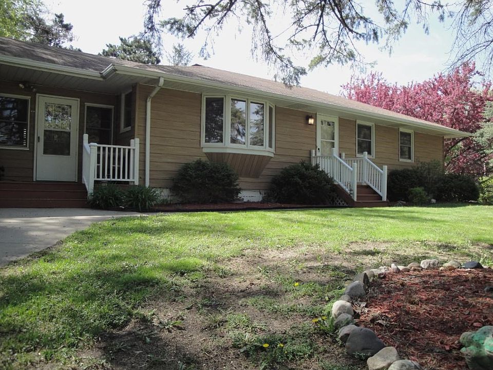 1st image of 2997 Bellaire Ave N