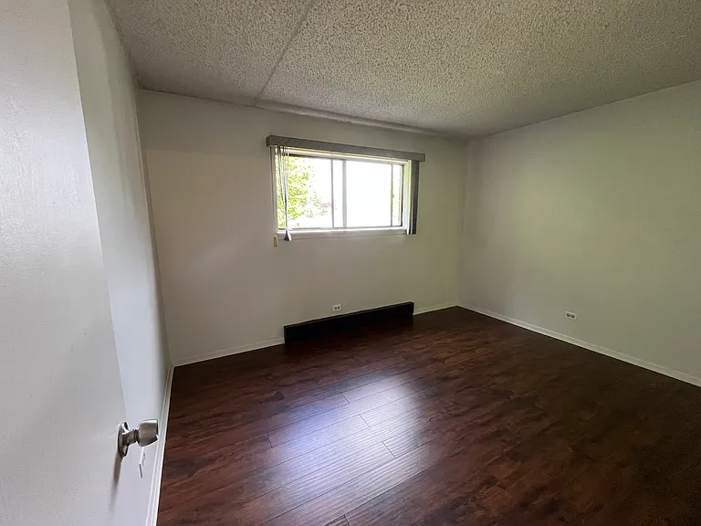 1030 Dunlop Ave #2 — Photo 11