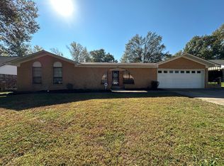 5257 Longmeadow Dr, Memphis, TN 38134