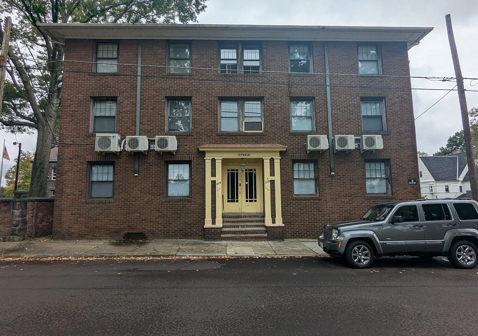 Cozy Apartment in Massillon! — Photo 3