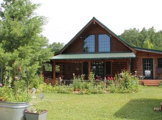 2651 English Bench Rd, Dorchester, IA 52140