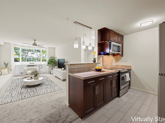 3rd image of 1810 Kaioo Dr APT B307