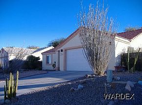 2nd image of 1560 Mariposa Way