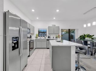 730 SW 12th St, Florida City, FL 33034