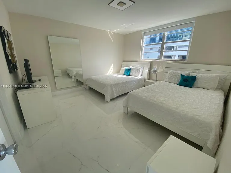 4001 S Ocean Dr #10F — Photo 9