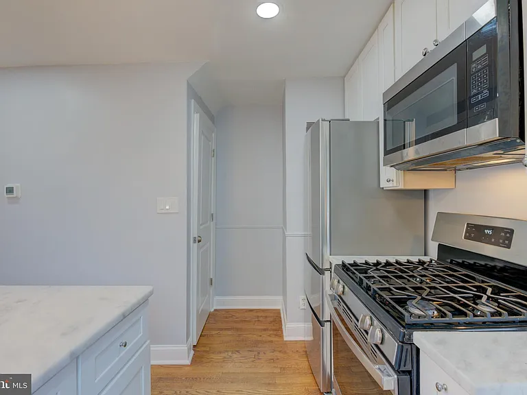 6916 New Hampshire Ave — Photo 17