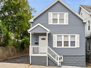15 Arverne Ter, Irvington, NJ 07111
