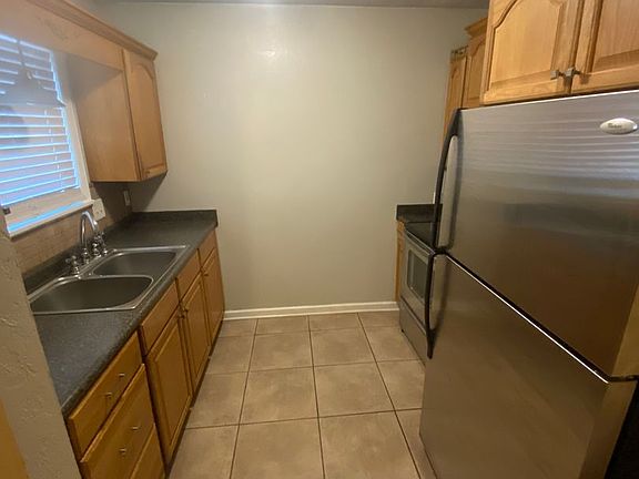 5th image of 3708A Rockbrook Dr