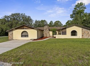 12059 Pembrooke Ave, Weeki Wachee, FL 34614