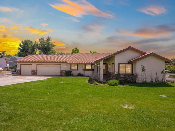 17985 Copper Queen Ln, Perris, CA 92570