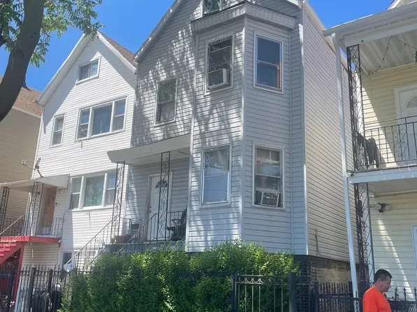 1642 W 44th St, Chicago, IL 60609