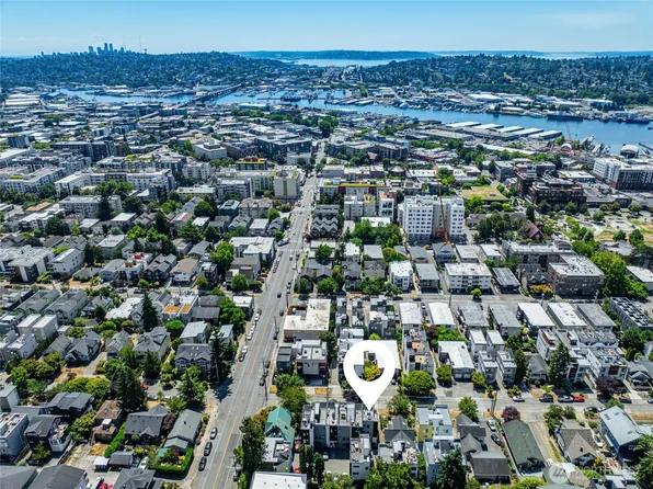 2010 NW 60th Street #F, Seattle, WA 98107