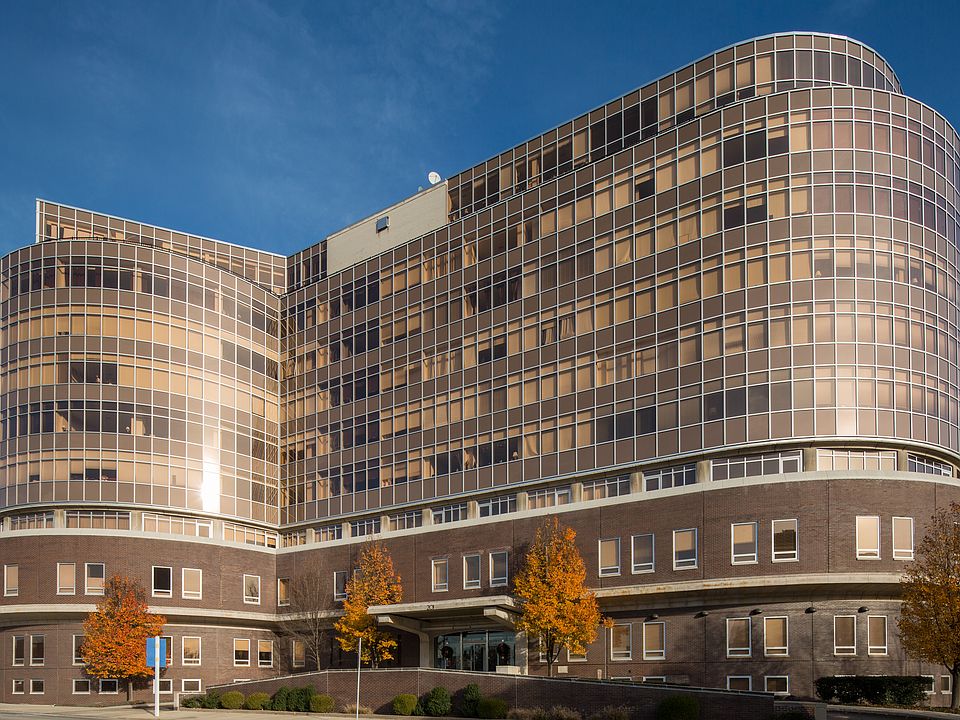 The Metro Club is conveniently located in Philadelphia's Chinatown/Convention Center neighborhood