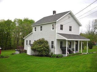 6 Carr St, Hoosick Falls, NY 12090
