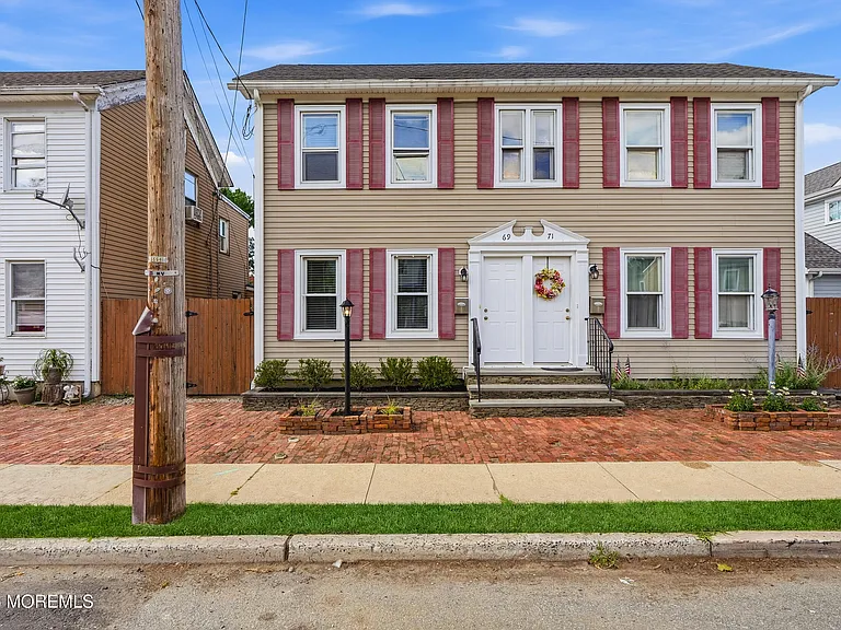 69 Linden Pl — Photo 3