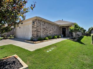 1264 Revolution Dr, Aubrey, TX 76227