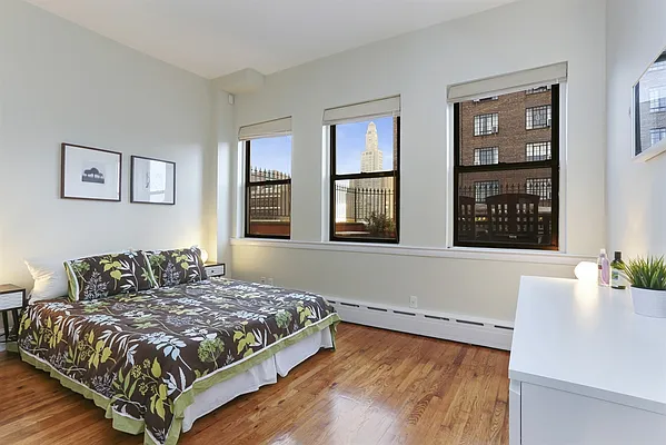 Sold by Corcoran | media 18