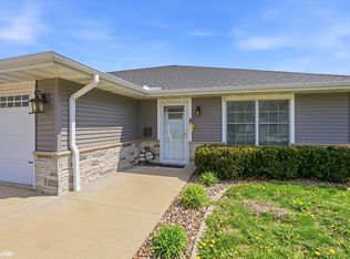 614 N Lincoln St #101, Mount Pleasant, IA