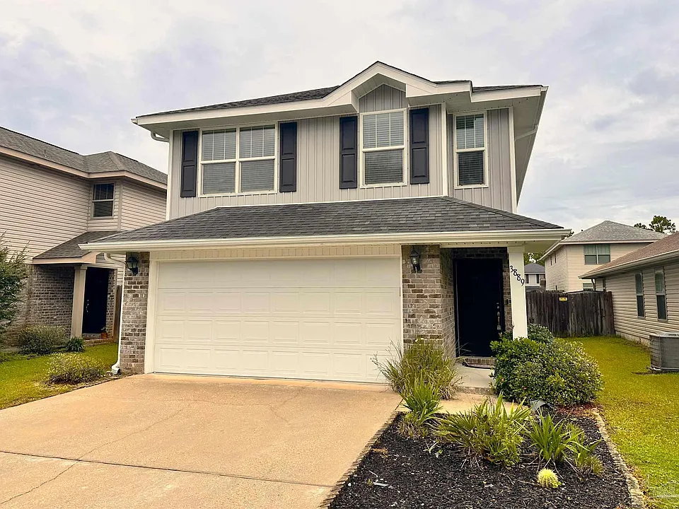 3889 Weatherstone Cir