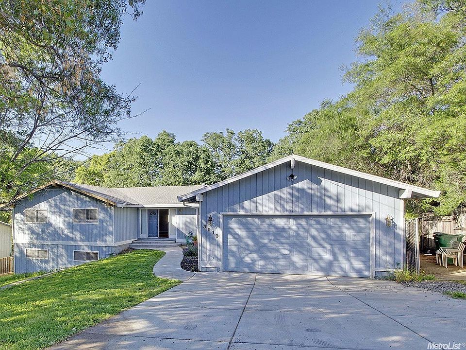 1st image of 3913 Los Santos Dr